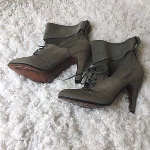 No 704b Sasha booties